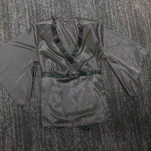 Lane Bryant black & white polka dot 22/24 dressy Blouse w/ ties & bell sleeves